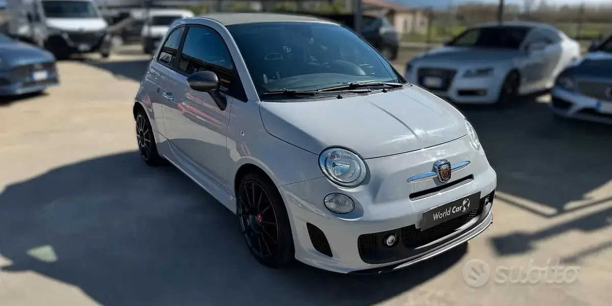 Usata Abarth 500C Custom 140 CV (102 kW) 2014 Grigio Cabrio