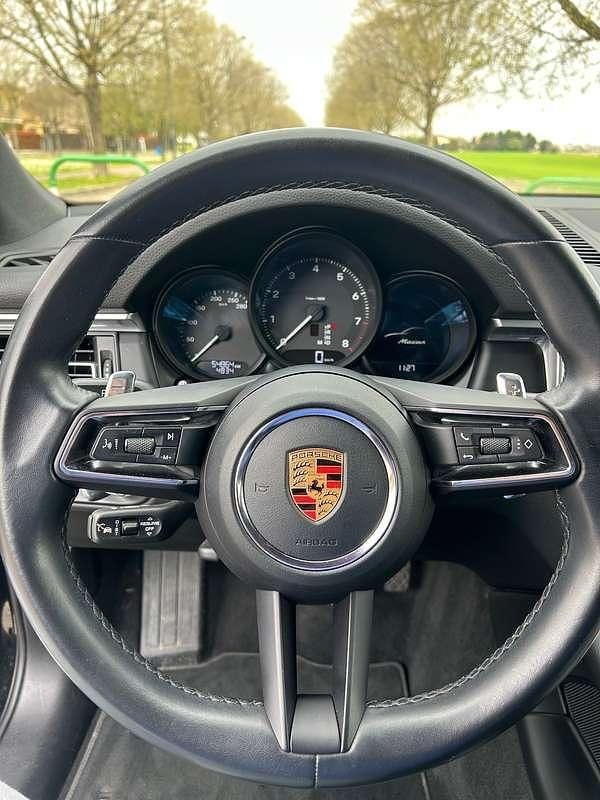 Usata Porsche Macan 265 CV (194 kW) 2023 Nero SUV