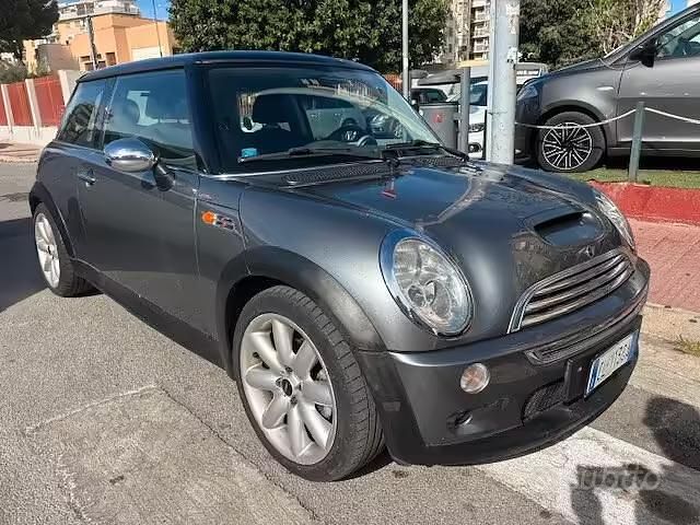 Usata Mini John Cooper Works 199 CV (146 kW) 2004 Grigio Utilitaria