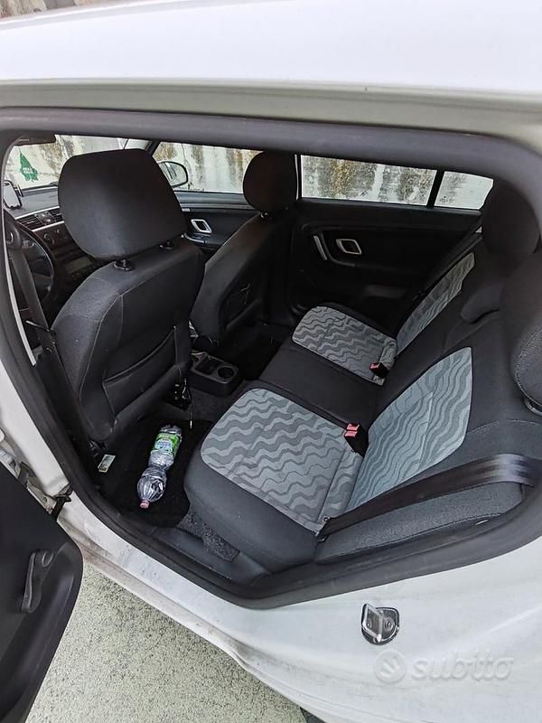 Usata Skoda Fabia 69 CV (50 kW) 2009 Utilitaria