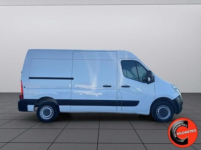 Usata Renault Master 131 CV (96 kW) 2018 Bianco pastello Berlina