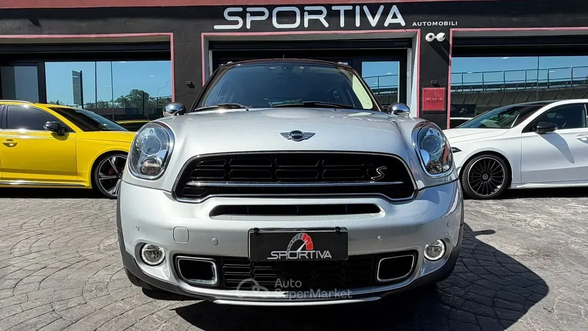Usata Mini Cooper SD Countryman 218 CV (160 kW) 2015 Grigio SUV