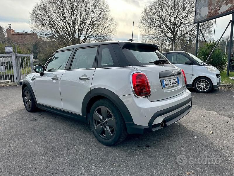 Usata Mini Cooper Essential 136 CV (100 kW) 2022 Grigio Utilitaria