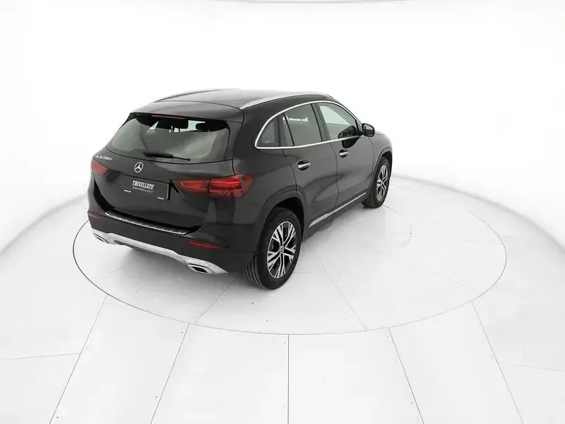 Usata Mercedes GLA200 Advanced Plus 150 CV (110 kW) 2024 Nero SUV