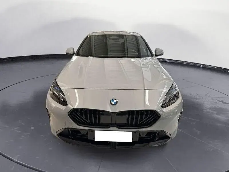 Usata BMW 118 M Sport 150 CV (110 kW) 2025 Other Utilitaria