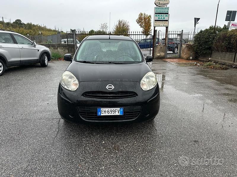 Usata Nissan Micra Visia 80 CV (58 kW) 2011 Nero Utilitaria