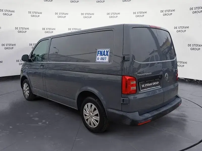 Usata VW T6 Business 150 CV (110 kW) 2018 Grigio Furgone