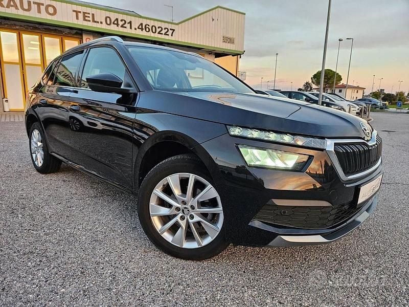 Nero Usata 2023 Skoda Kamiq Selection SUV | 20.900 € (Buon prezzo) - Immagine 1/4