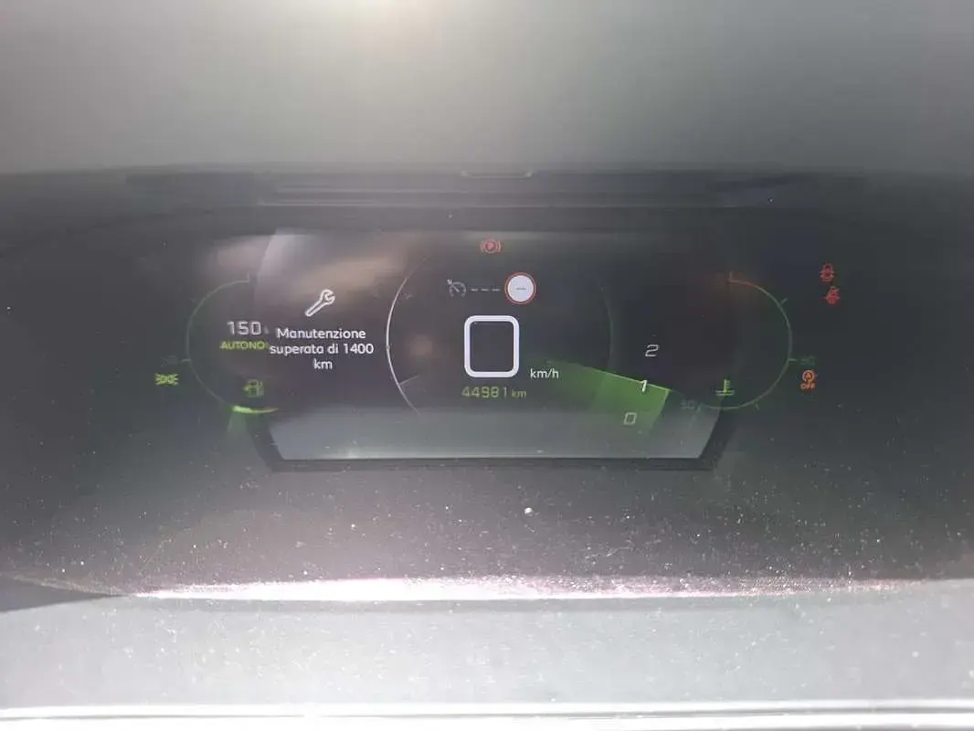 Usata Peugeot 208 Allure 75 CV (55 kW) 2022 Utilitaria