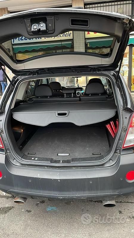 Usata Opel Antara 2012 Grigio SUV