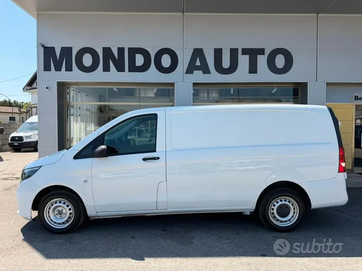 Usata Mercedes Vito 114 CV (83 kW) 2019 Bianco Furgone