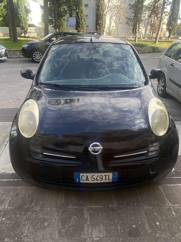 Usata Nissan Micra Visia 80 CV (58 kW) 2003 Nero Utilitaria