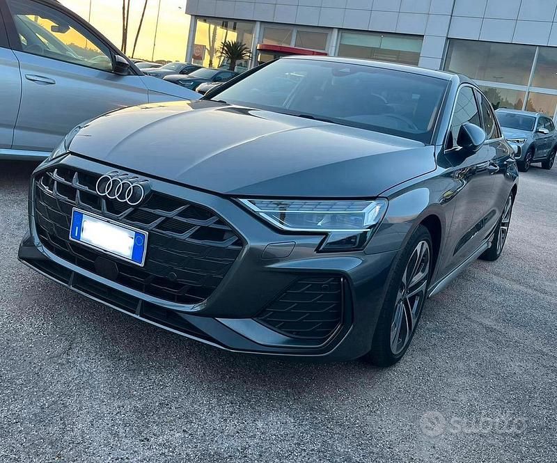Usata Audi A3 S-Line 150 CV (110 kW) 2024 Grigio Berlina