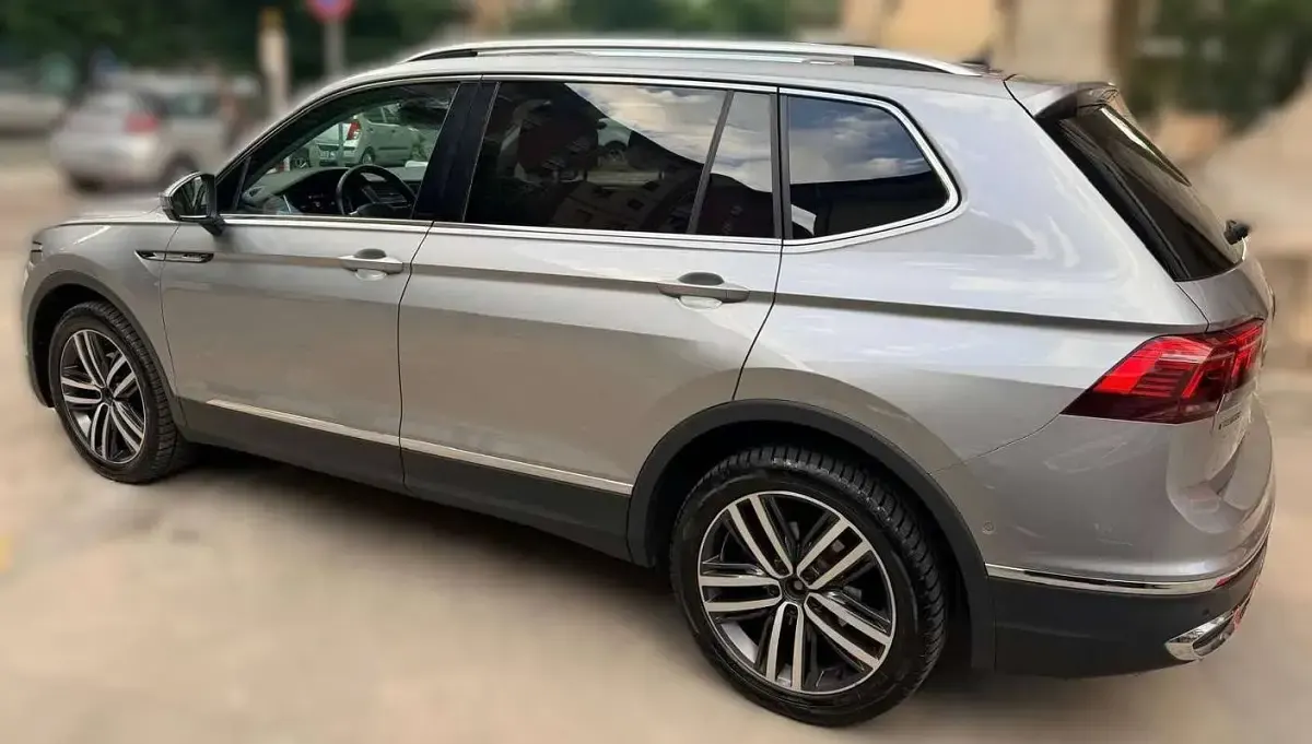 Usata VW Tiguan Allspace 150 CV (110 kW) 2022 Argento SUV