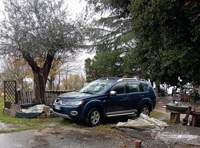 Usata Mitsubishi Outlander 2008 Blu SUV