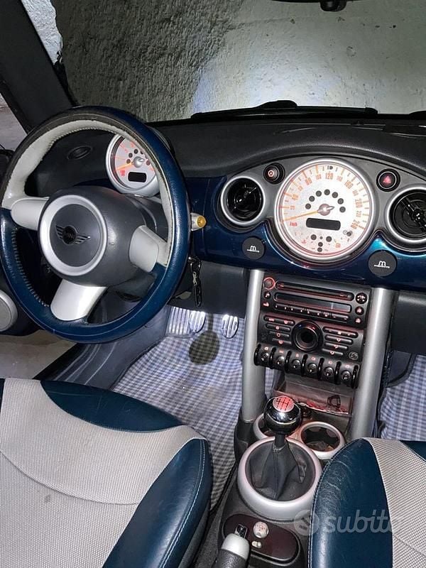 Usata Mini Cooper S 170 CV (125 kW) 2005 Blu Utilitaria