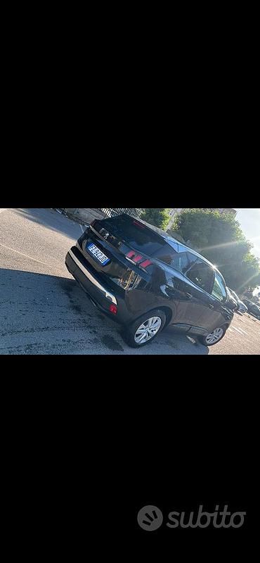 Usata Peugeot 3008 131 CV (96 kW) 2019 Nero SUV
