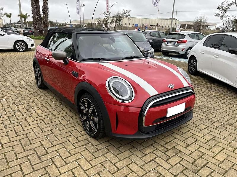 Usata Mini Cooper Cabriolet 136 CV (100 kW) 2021 Rosso Cabrio