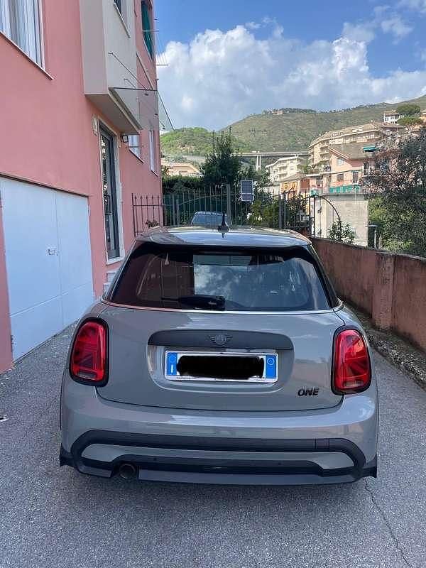Usata Mini ONE Classic 102 CV (75 kW) 2022 Utilitaria