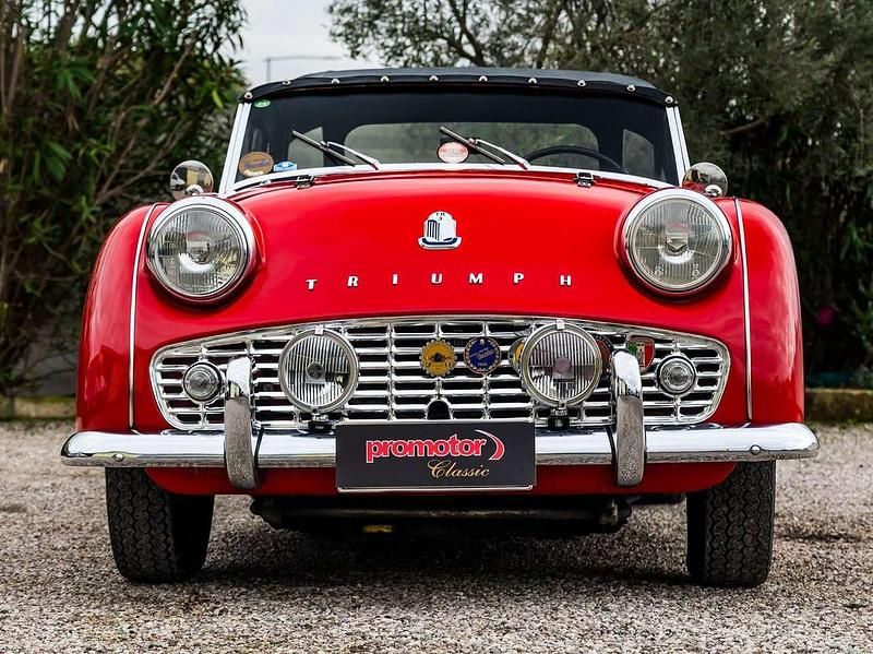 Usata Triumph TR3 101 CV (74 kW) 1960 Signal red Cabrio