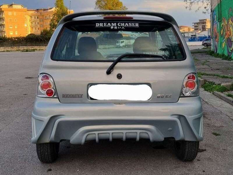 Usata Renault Twingo 58 CV (42 kW) 2003 Grigio Utilitaria