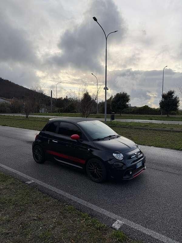 Usata Abarth 595C Turismo 165 CV (121 kW) 2019 Cabrio