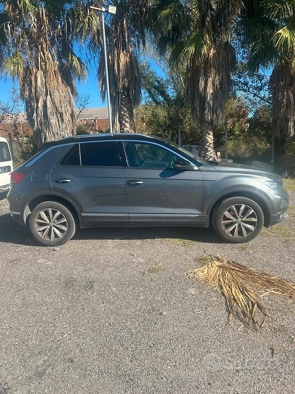 Usata VW T-Roc 2019 SUV