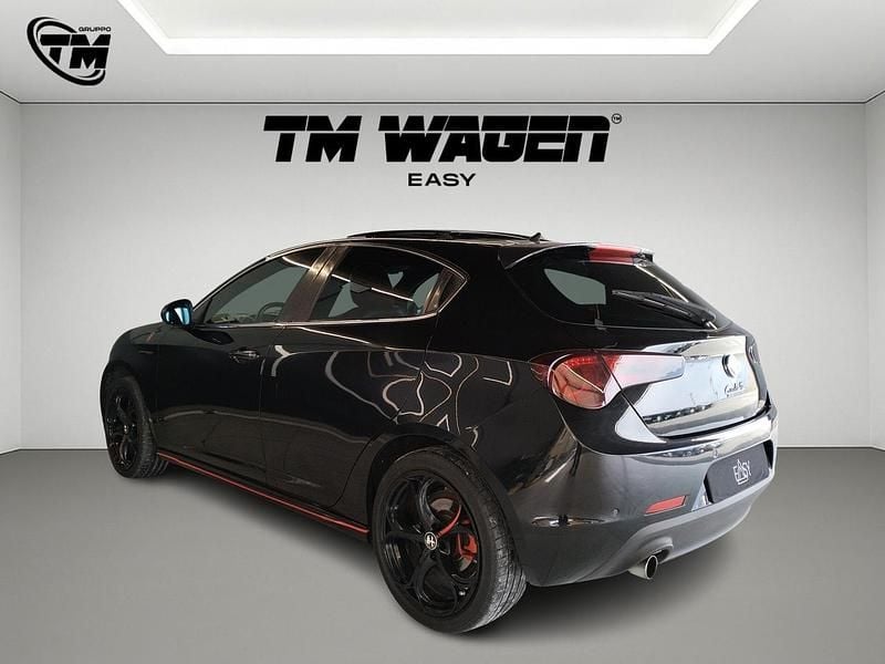 Usata Alfa Romeo Giulietta Distinctive 170 CV (125 kW) 2011 Nero Utilitaria