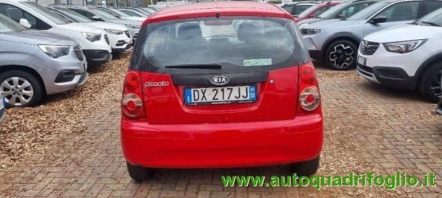 Usata Kia Picanto 65 CV (47 kW) 2009 Rosso Utilitaria