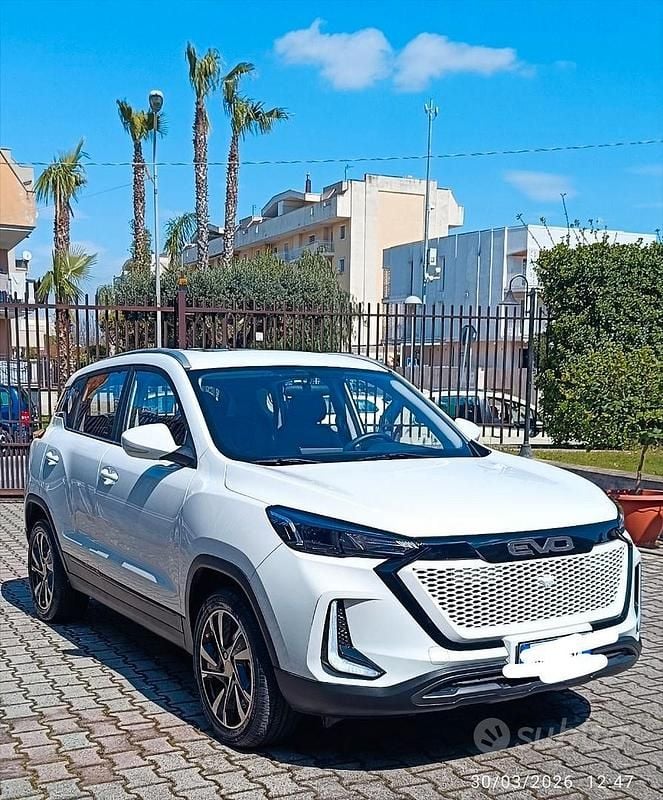 Usata EVO Evo 5 127 CV (93 kW) 2024 Bianco SUV