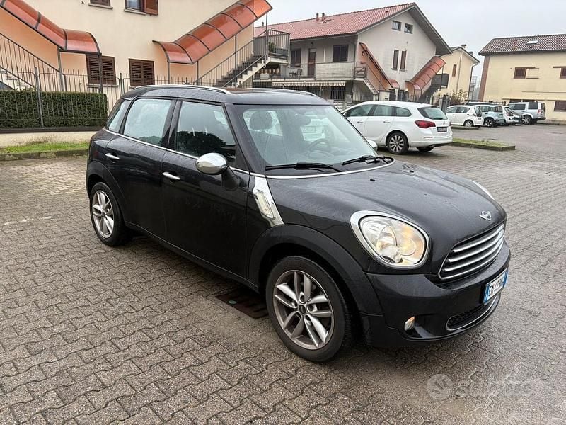 Nero Usata 2012 Mini Cooper Utilitaria | 4500 € (Buon prezzo) - Immagine 1/4