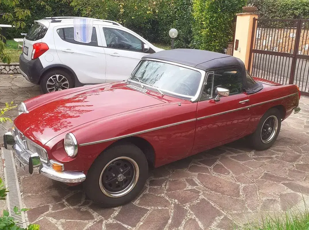 Usata MG B 106 CV (77 kW) 1980 Rosso Coupé