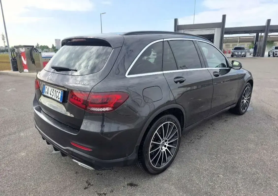 Usata Mercedes GLC220 Executive 194 CV (142 kW) 2020 SUV