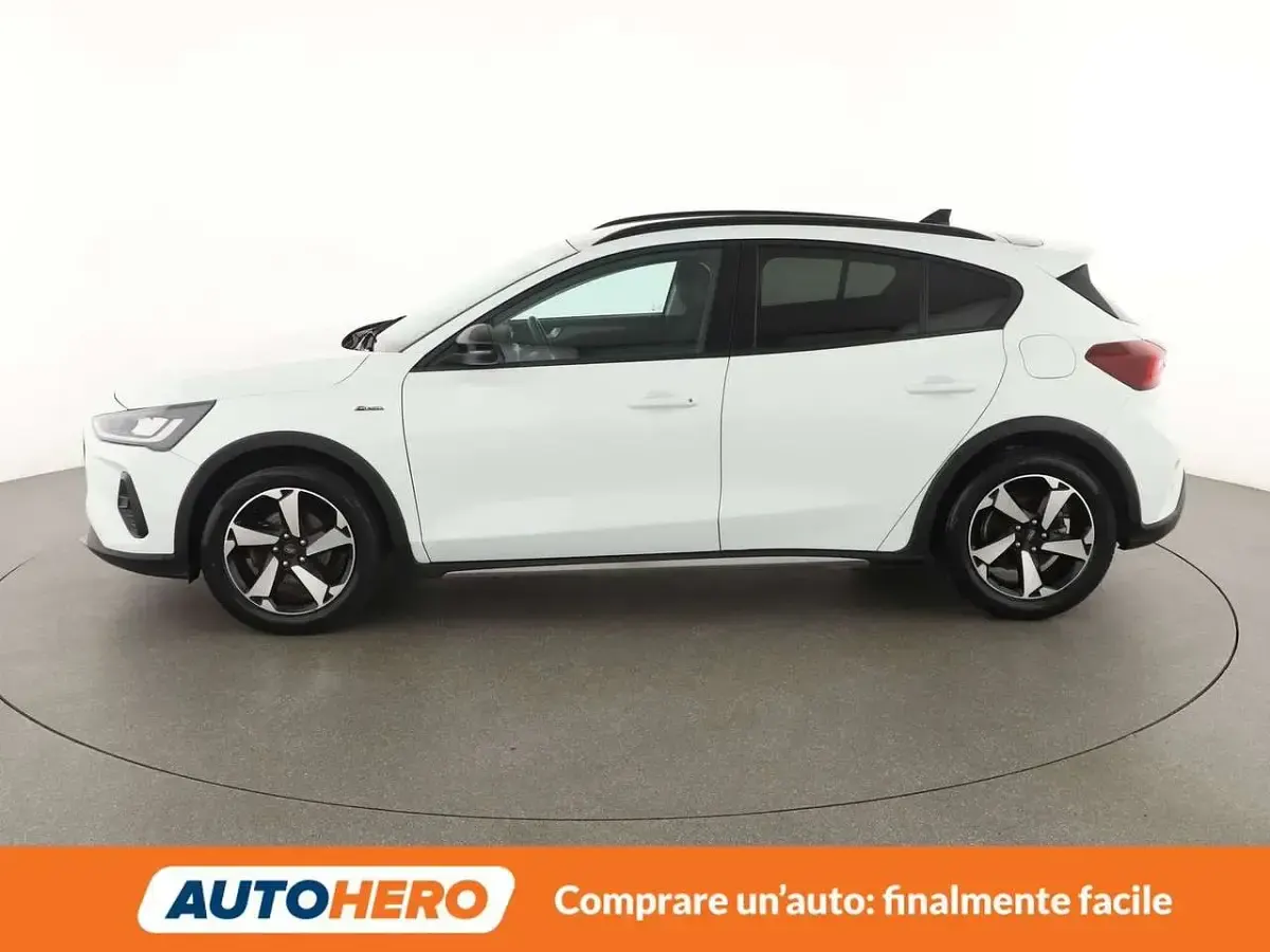 Usata Ford Focus Active 125 CV (91 kW) 2023 Bianco Berlina