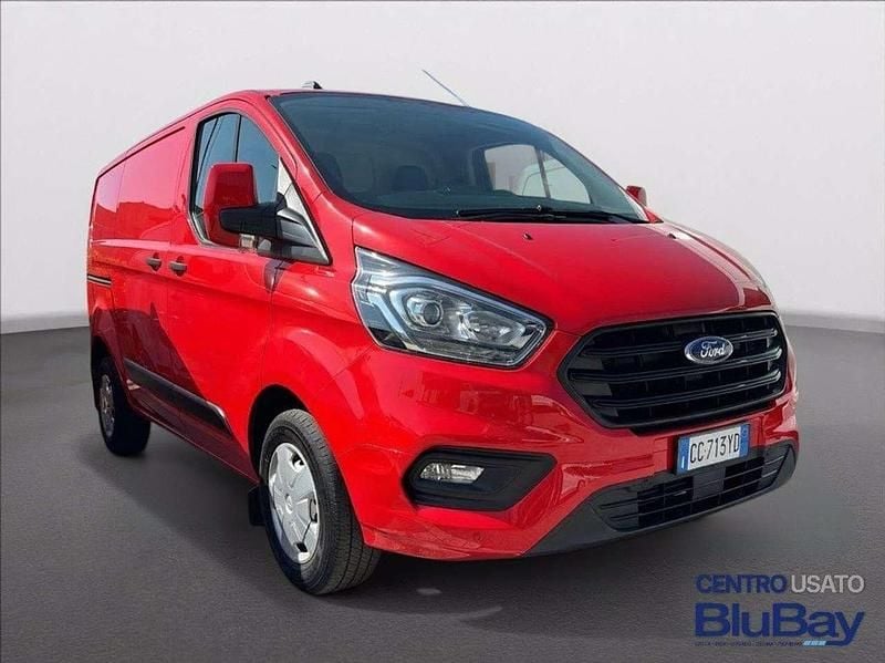 Usata Ford Transit Custom Trend 105 CV (77 kW) 2021 Race red Furgone
