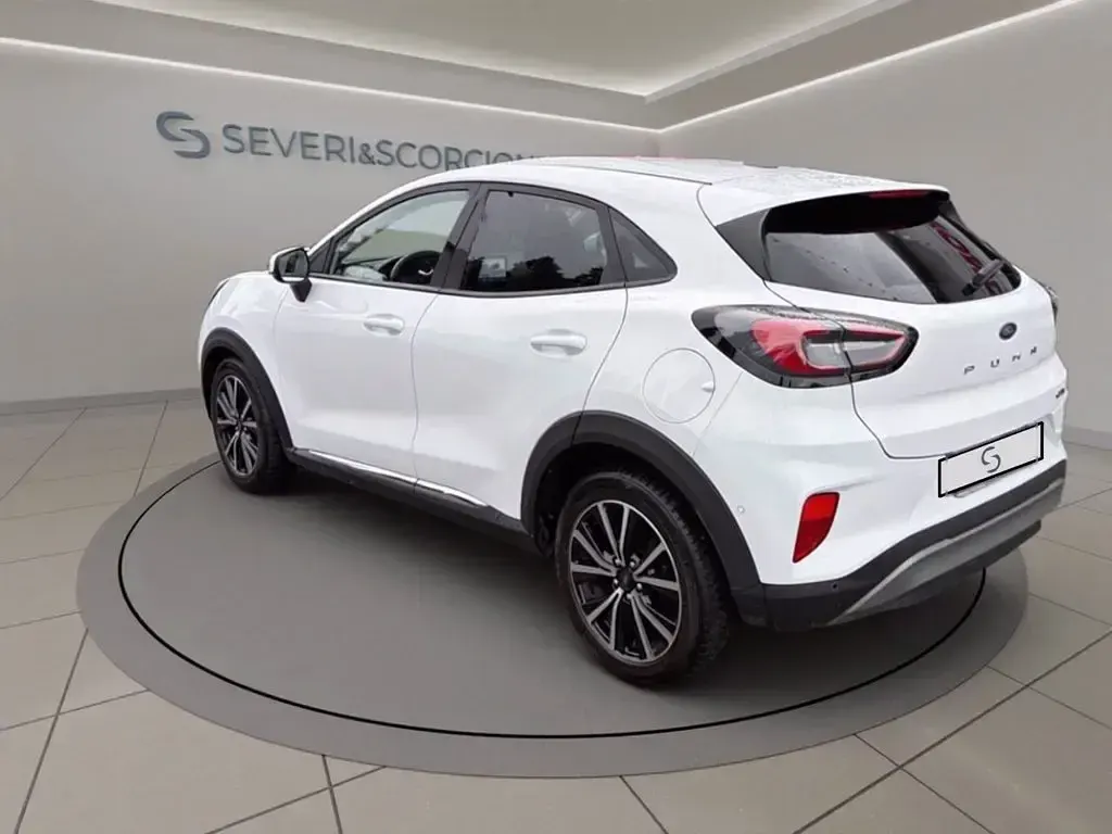 Usata Ford Puma Titanium S 125 CV (91 kW) 2023 Bianco pastello SUV
