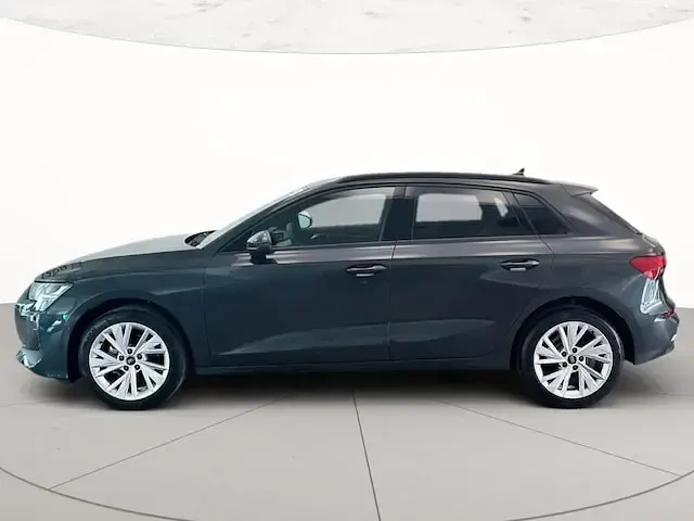 Usata Audi A3 Business 116 CV (85 kW) 2025 Grigio manhattan metallizzato