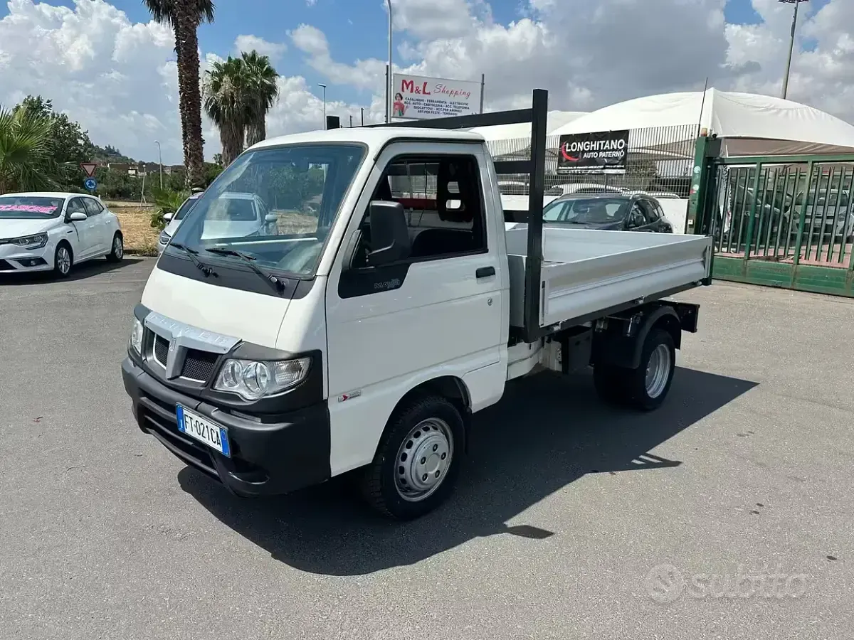 Usata Piaggio Porter 83 CV (61 kW) 2019 Bianco SUV