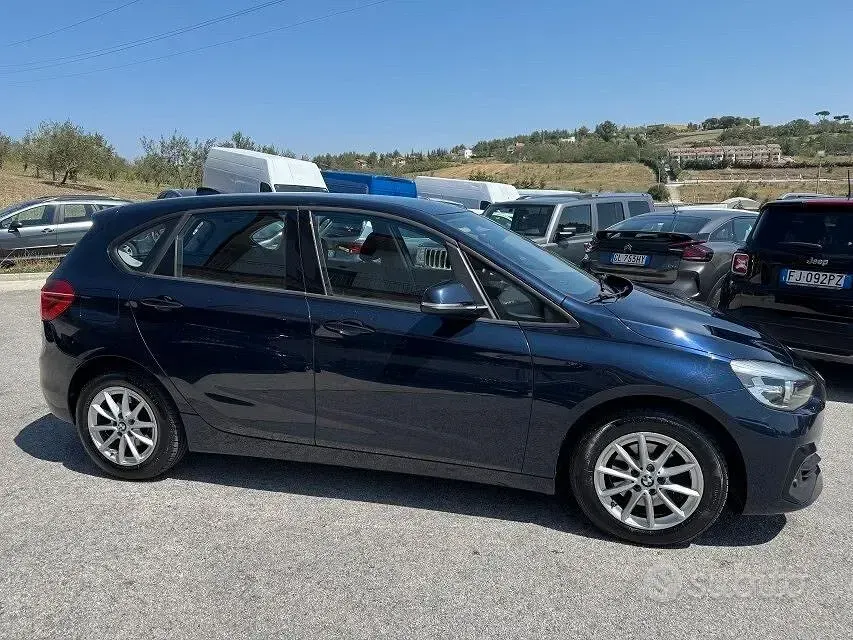 Usata BMW 216 Active Tourer 116 CV (85 kW) 2019 Bluazzurro Monovolume