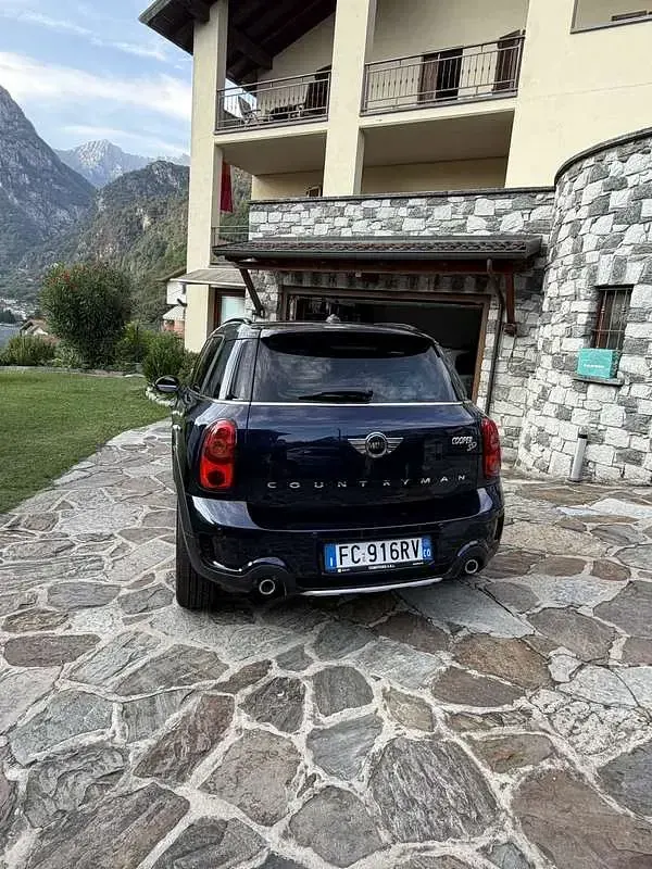 Usata Mini Cooper SD Countryman 143 CV (105 kW) 2016 Blu/azzurro SUV