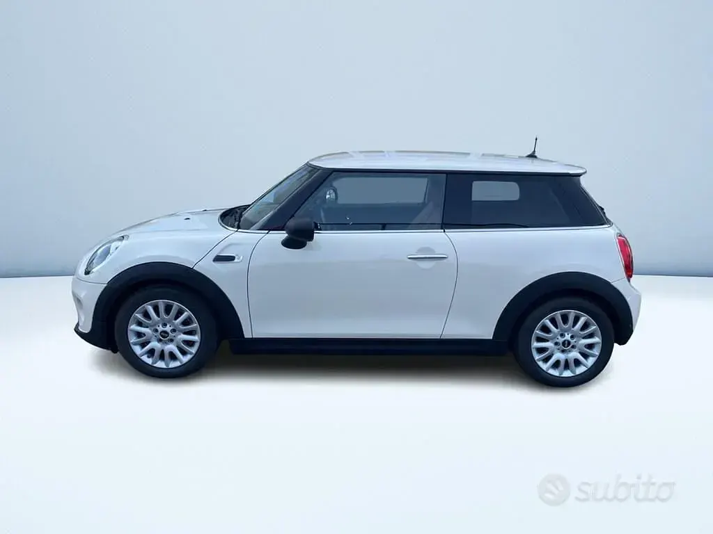 Usata Mini ONE 75 CV (55 kW) 2015 Marrone Utilitaria