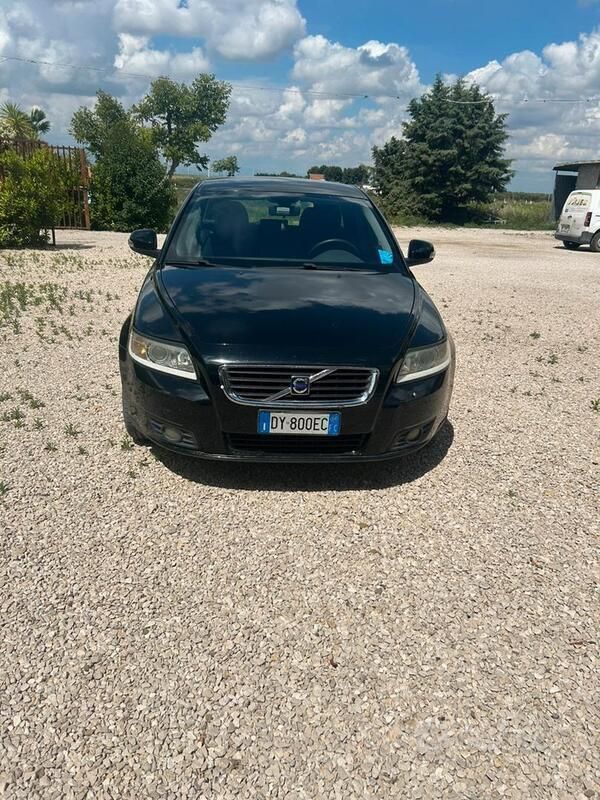 Usata Volvo V50 101 CV (74 kW) 2009 Nero Station wagon