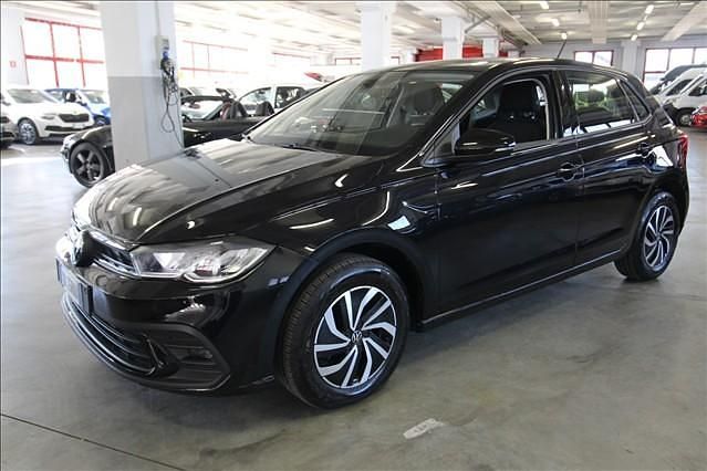 Usado VW Polo Life 95 HP (69 kW) 2025 Preto Citadino