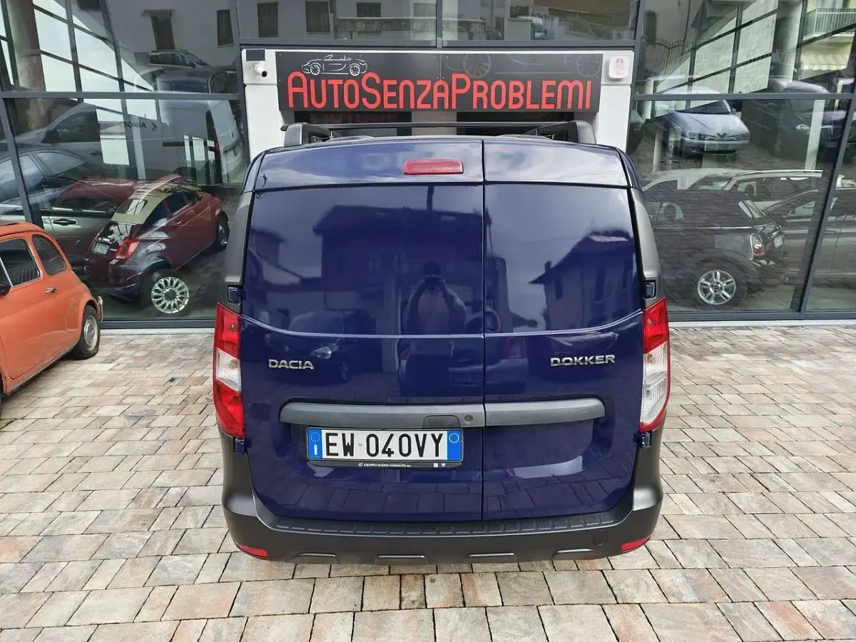 Usata Dacia Dokker 83 CV (61 kW) 2014 Blu/azzurro Monovolume