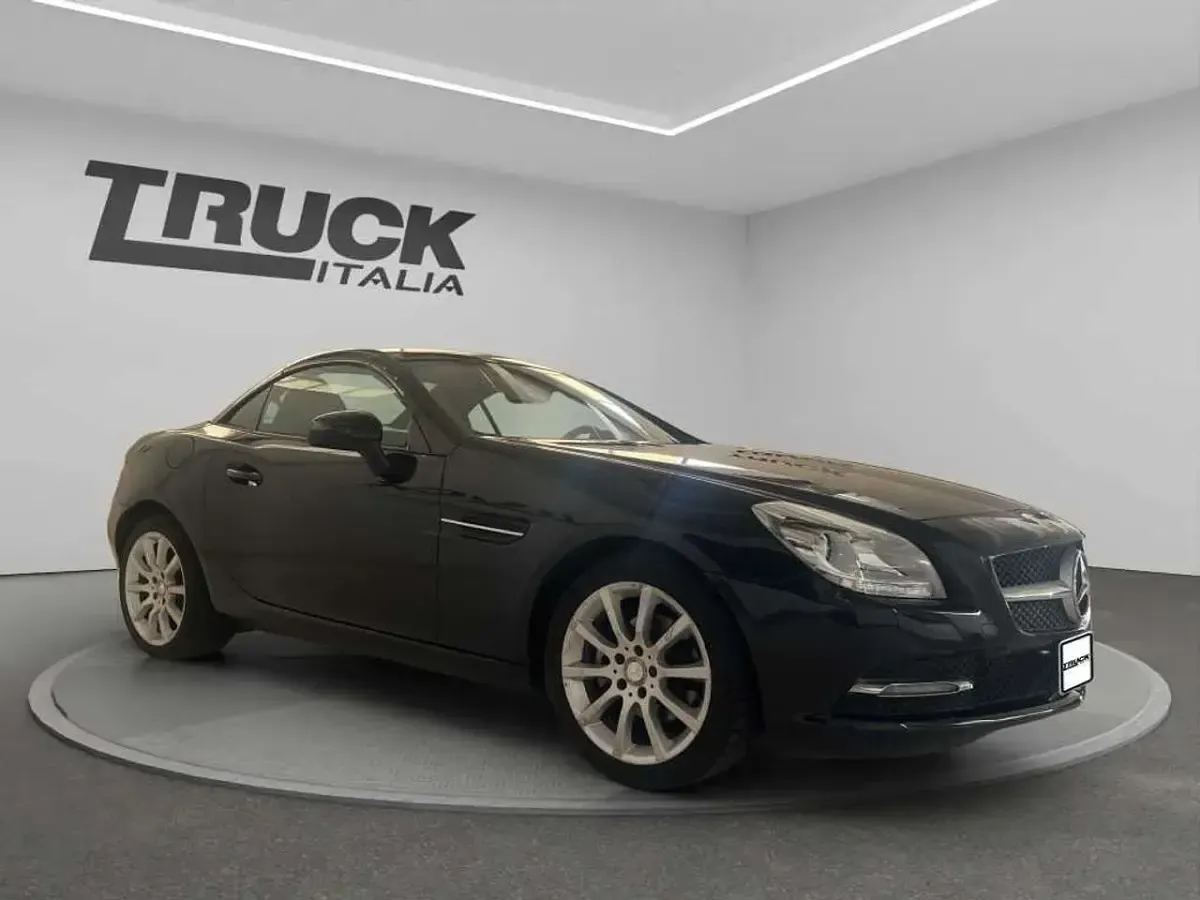 Usata Mercedes SLK200 184 CV (135 kW) 2011 Nero Cabrio