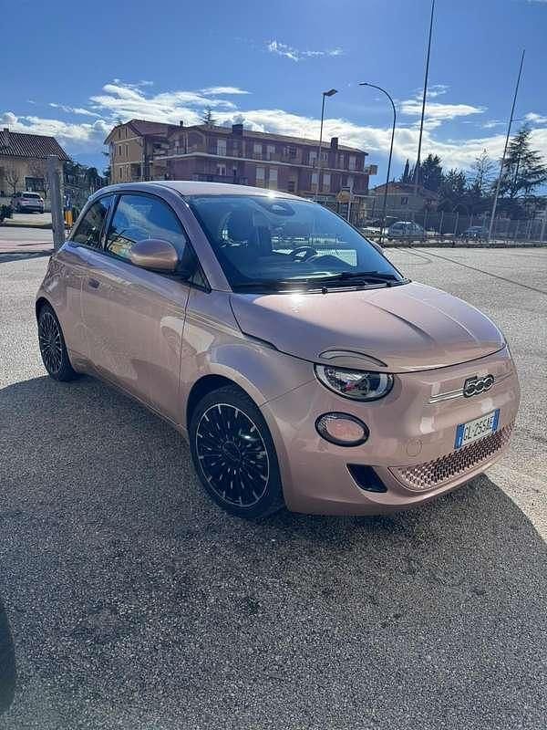 Usata Fiat 500e Icon 86 kW (118 CV) 2022 Utilitaria