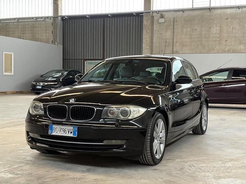 Usata BMW 120 177 CV (130 kW) 2009 Nero Utilitaria