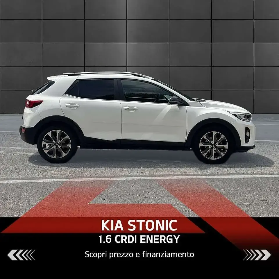 Usata Kia Stonic 116 CV (85 kW) 2019 Bianco SUV