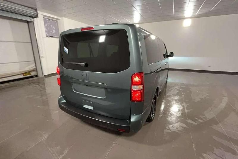 Nuova Fiat Ulysse 131 kW (179 CV) 2025 Verde Monovolume