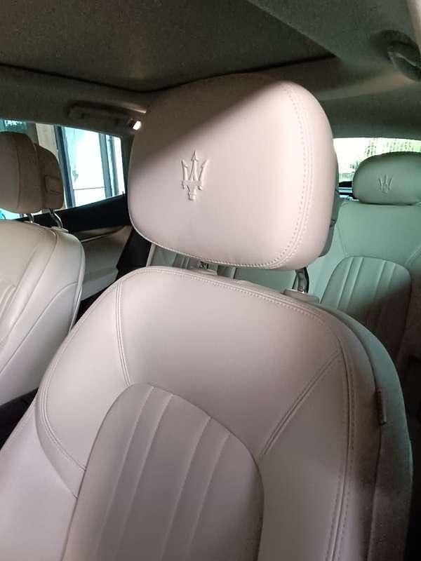 Usata Maserati Levante 275 CV (202 kW) 2016 Bianco SUV